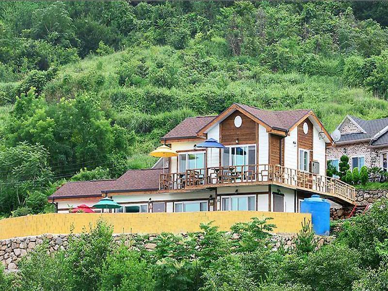 Hanuri Pension Намхэ Экстерьер фото